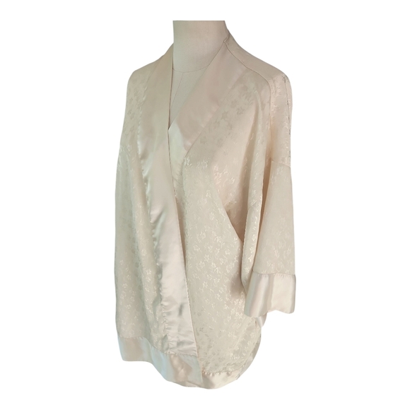 Cacique Lingerie Satin Kimono Robe Petite Small Cream - Picture 7 of 10